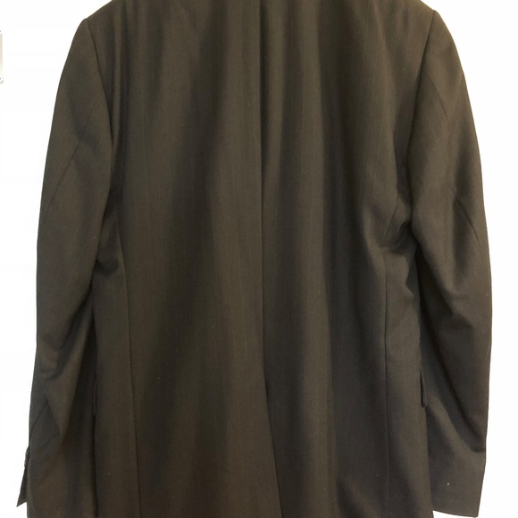 Charcoal pinstripe men's suit - Picture 2 of 7